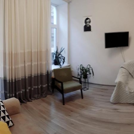 Apartment - Heart Of Odessa Luaran gambar