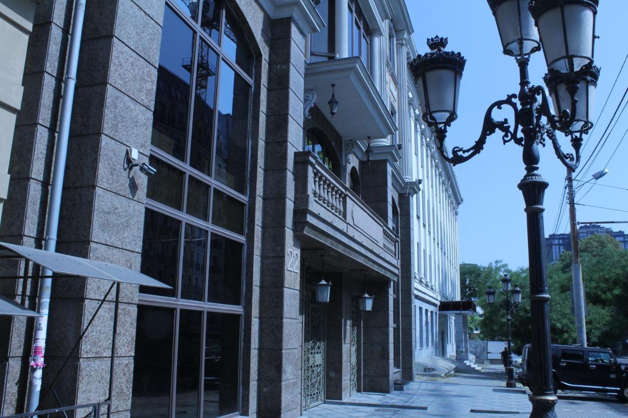 Apartment - Heart Of Odessa Luaran gambar